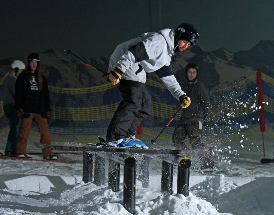 Round 1 Win For Hemel Ski Team